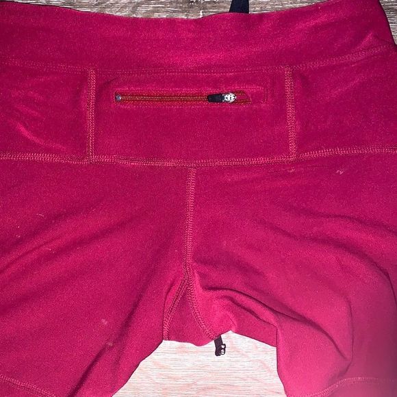 Nike Running Capri Burgundy Pants. XS Will Fit Small. Nike Logo Wearing Off. - Picture 3 of 3